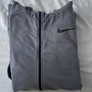Nike men dri-fit sweater